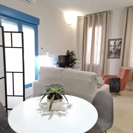Del Parque Flats Galatas Appartamento *